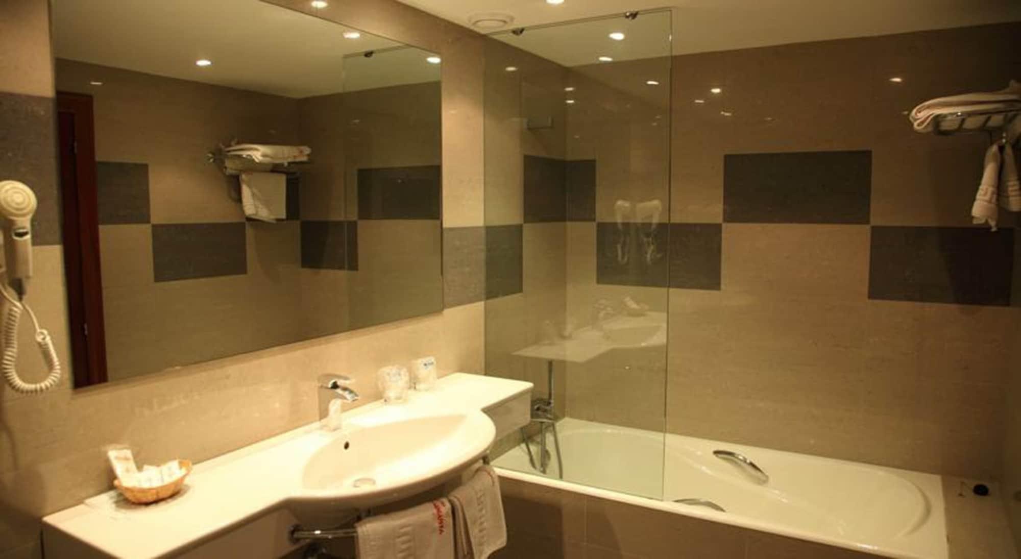 Cesaraugusta Hotel Zaragoza Cameră foto